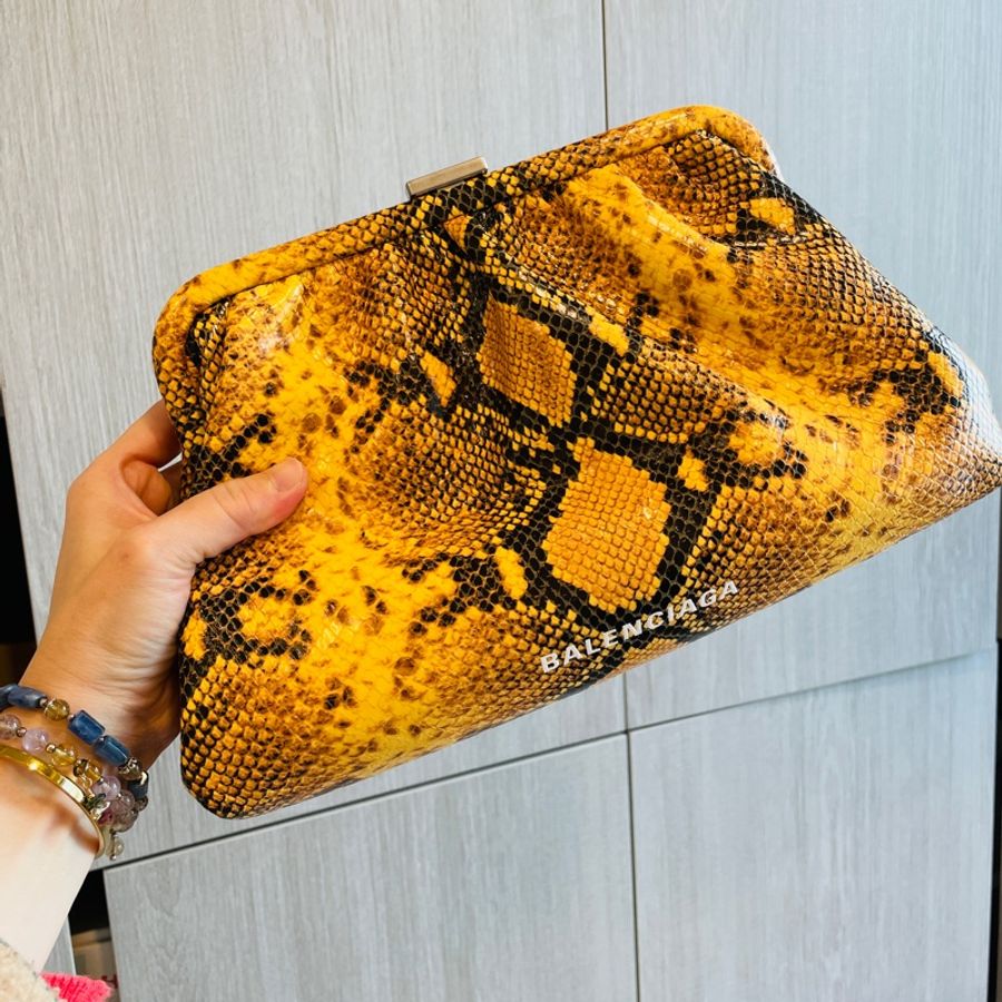 二手正品巴黎世家雲朵包/BALENCIAGA/肩背包/側背包/手拿包/牛皮（全配）看圖看內文-1