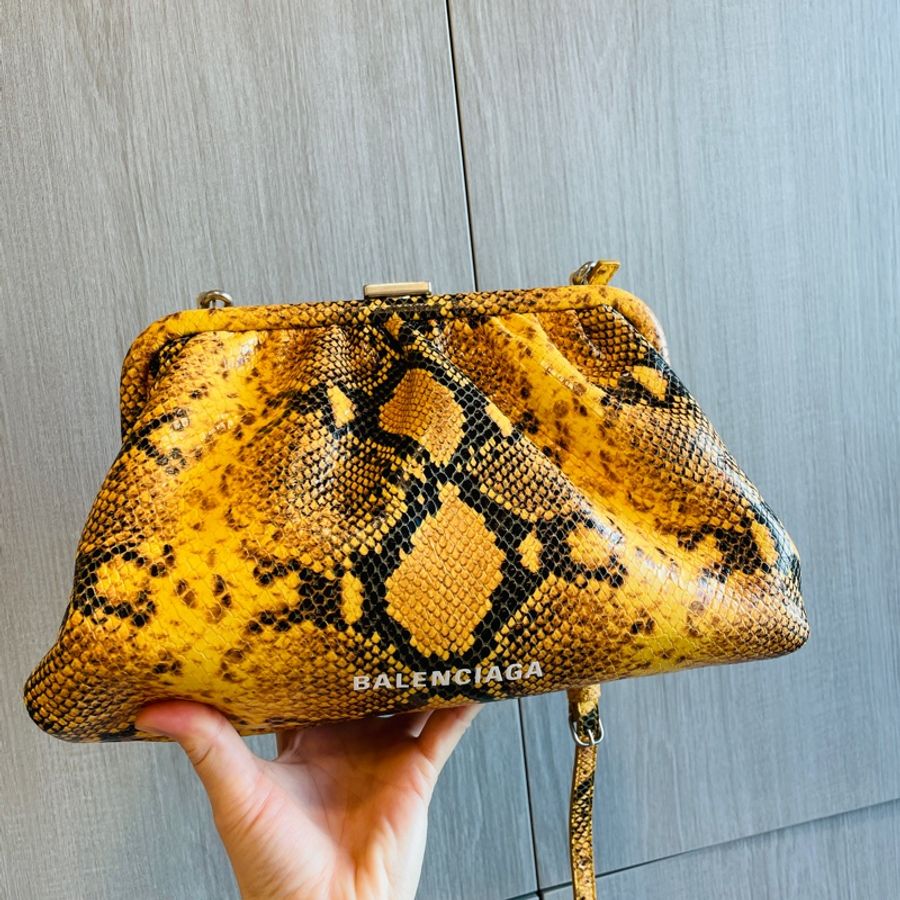 二手正品巴黎世家雲朵包/BALENCIAGA/肩背包/側背包/手拿包/牛皮（全配）看圖看內文-8