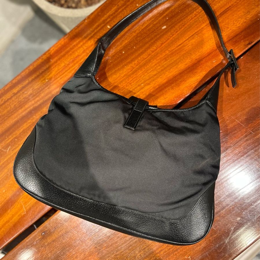 Gucci 尼龍布配皮Jackie側背包-3