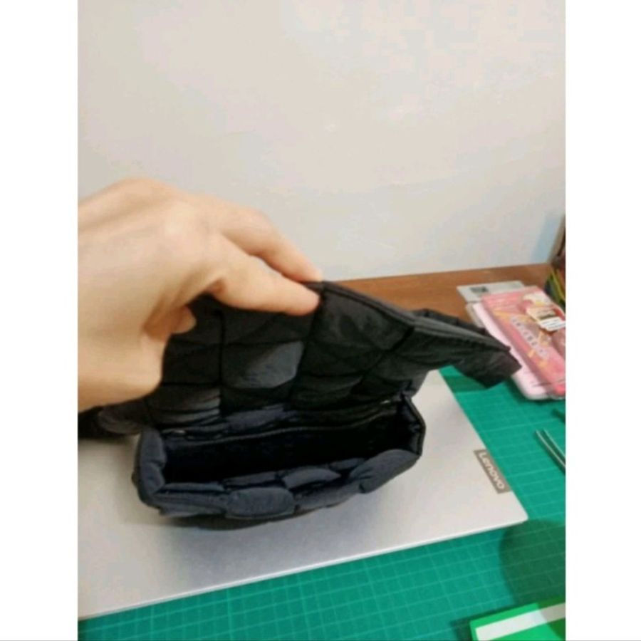 BV 8格尼龍包 ❤近全新 ❤附微風購證 肩背包 /斜挎包-3