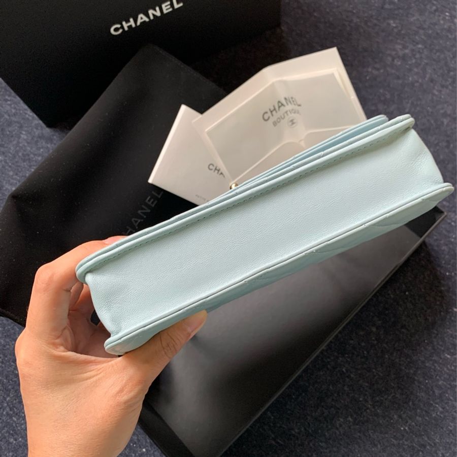 Chanel 22B Trendy CC WOC 霧霾藍 寶寶藍 奶藍色-9