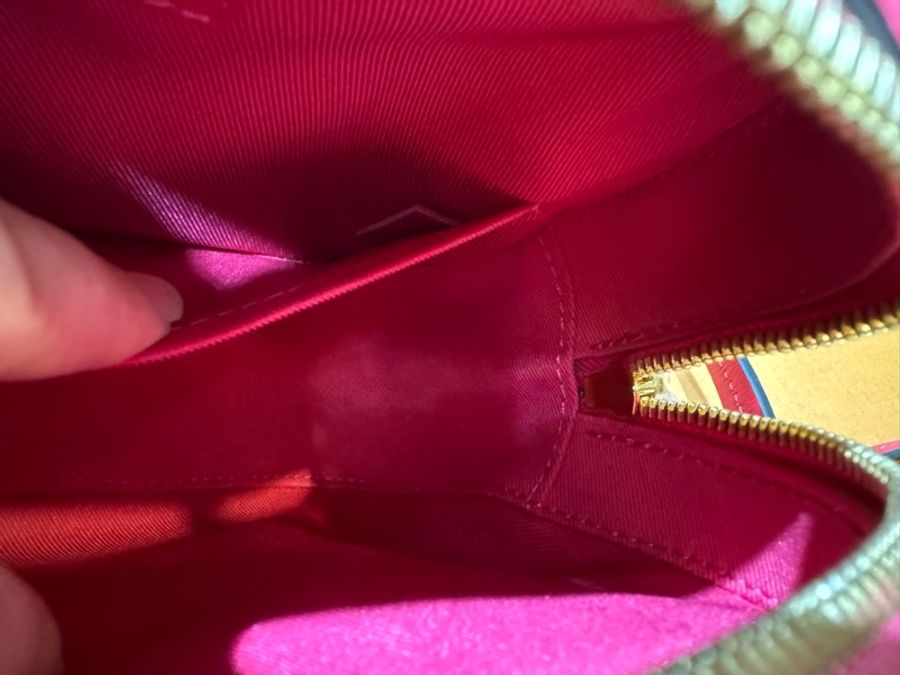 Louis Vuitton 流蘇小手提斜背相機包-22