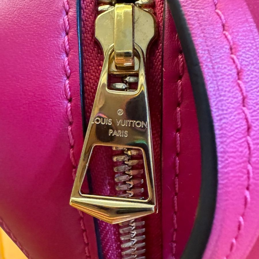 Louis Vuitton 流蘇小手提斜背相機包-41