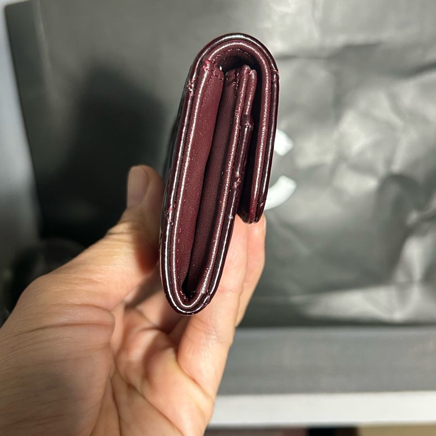 真品 正品 CHANEL 亮面小羊皮 扣蓋零錢卡片夾-8