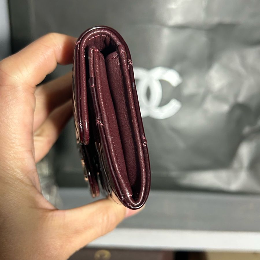真品 正品 CHANEL 亮面小羊皮 扣蓋零錢卡片夾-9