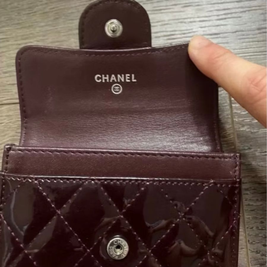 真品 正品 CHANEL 亮面小羊皮 扣蓋零錢卡片夾-13