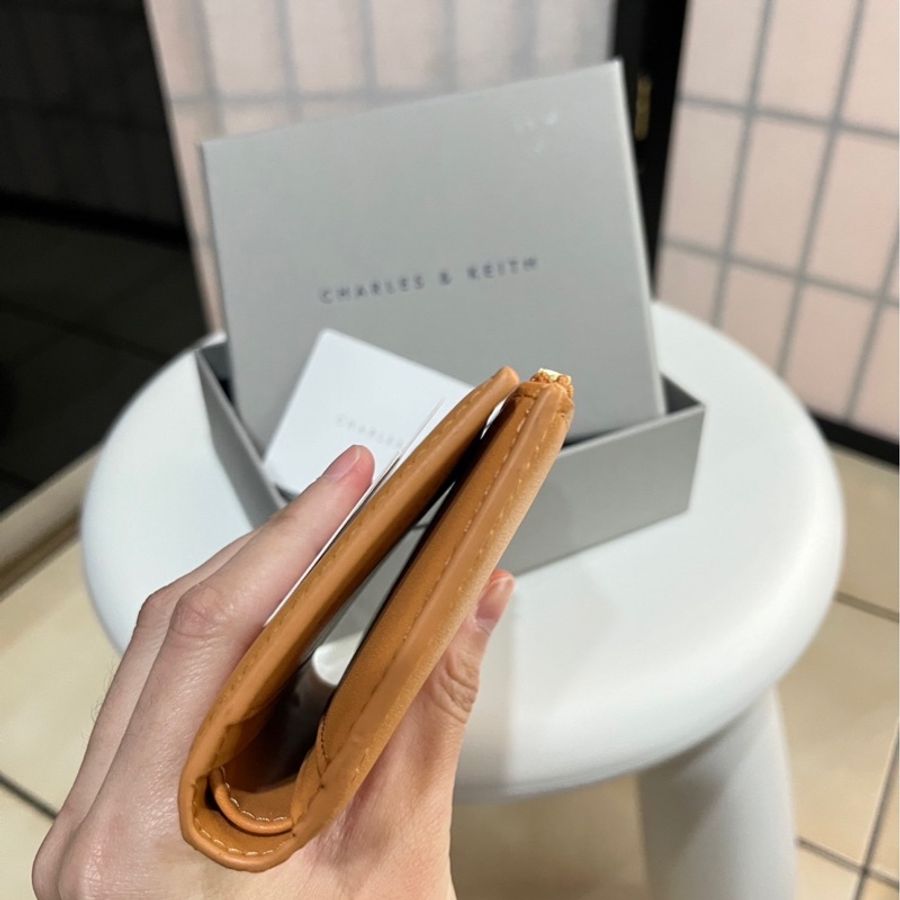 charles & keith 南瓜橘兩折短夾 送禮首選 錢包 女生用品 專櫃款 現貨 快速出貨-9
