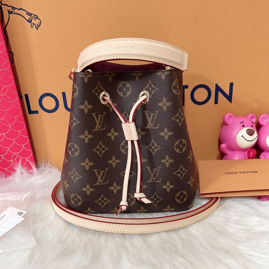 LV M46581 Neonoe BB系列Monogram印花帆布束口手提/斜背水桶包-0
