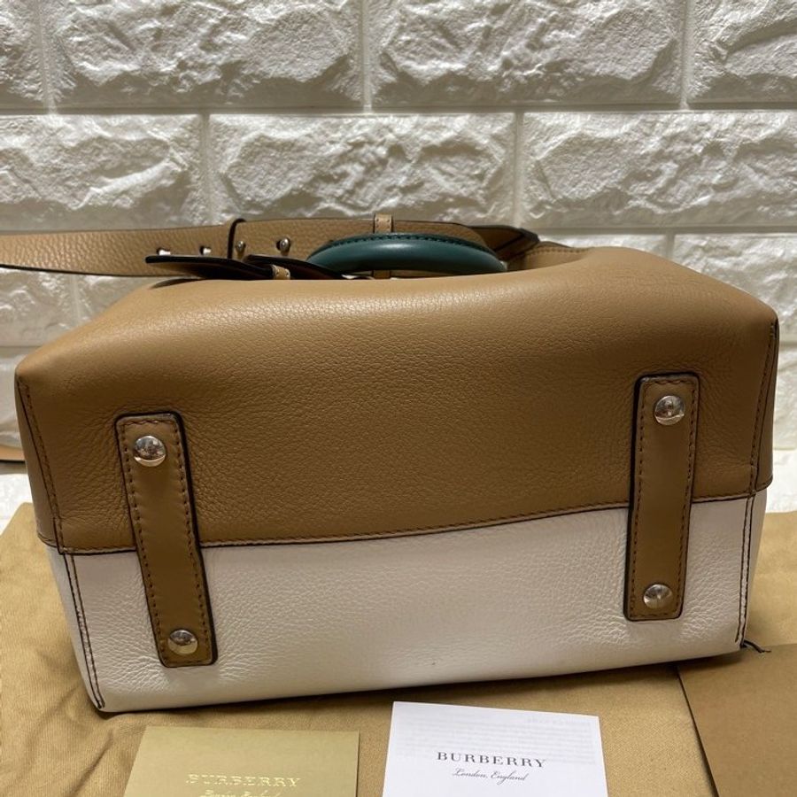 Burberry THE BELT LEATHER HANDBAG-5
