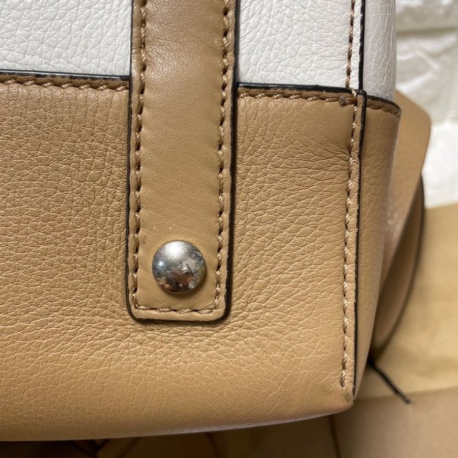 Burberry THE BELT LEATHER HANDBAG-10