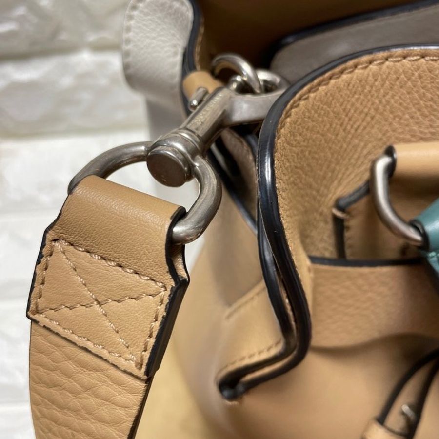 Burberry THE BELT LEATHER HANDBAG-14