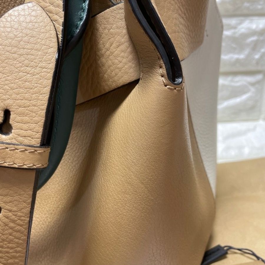 Burberry THE BELT LEATHER HANDBAG-16