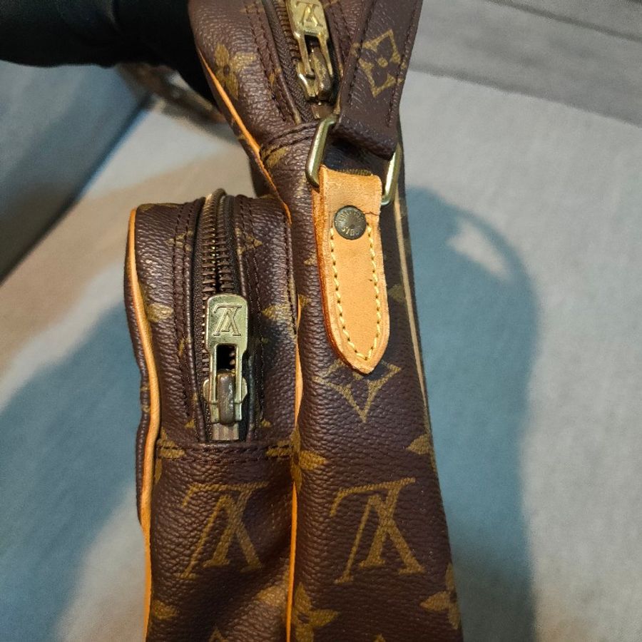 ‼️老闆出國不在‼️限時一週亂賣🚀【8成新】㊣✨Louis Vuitton✨路易威登 LV 老花 雙層 相機包 肩背包 斜背包 /二手精品/二手包/保證正品-5