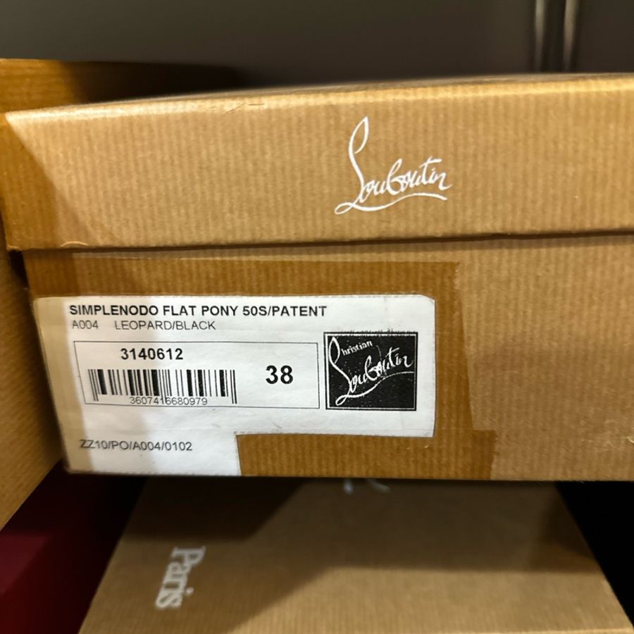 christianlouboutin紅底鞋-12