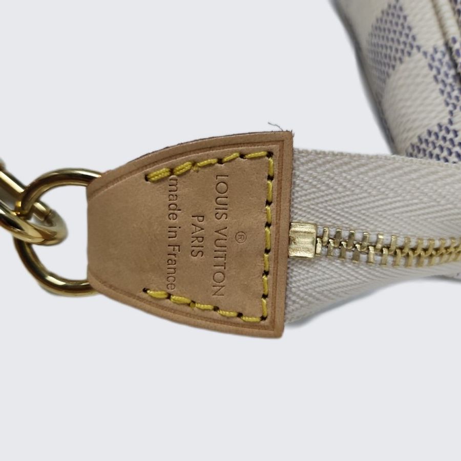 LV Pochette Accessories-10