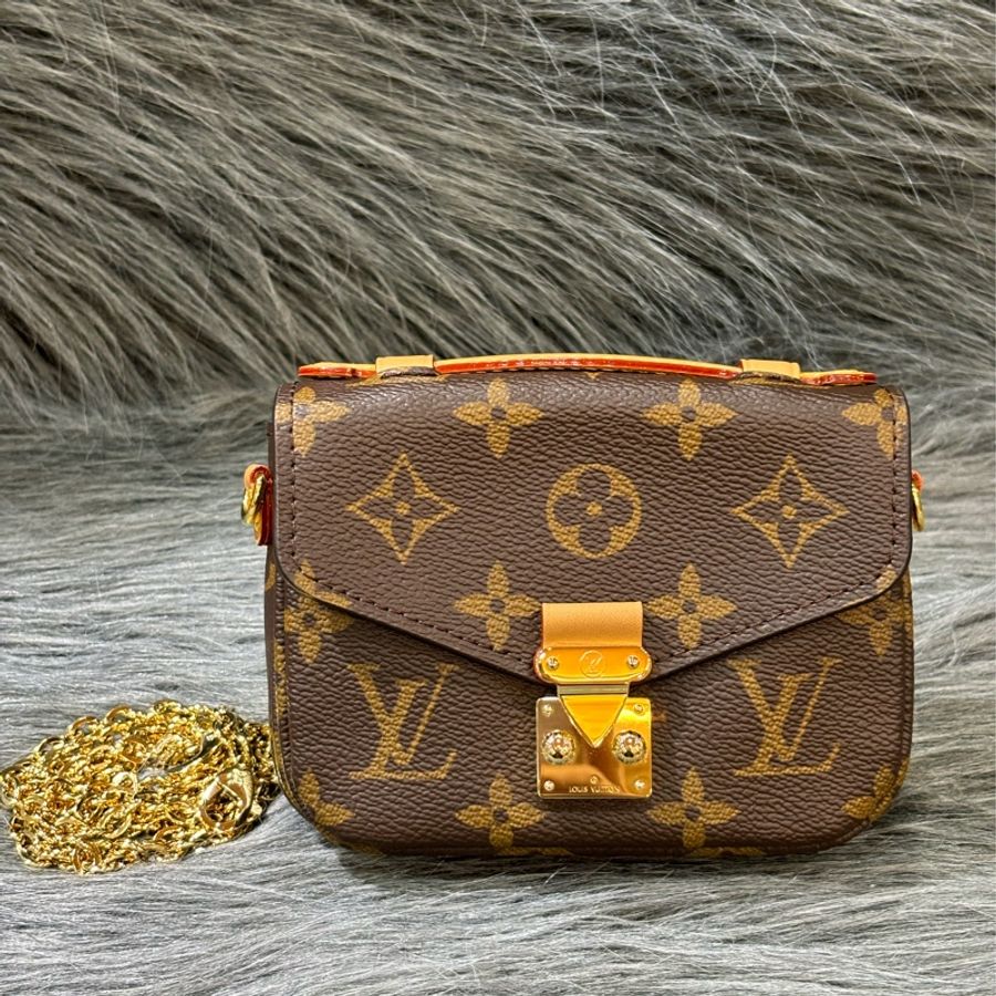 LV M81267 Micro Metis 老花 原花 金釦 小廢包 斜背包 零錢包 郵差包-1