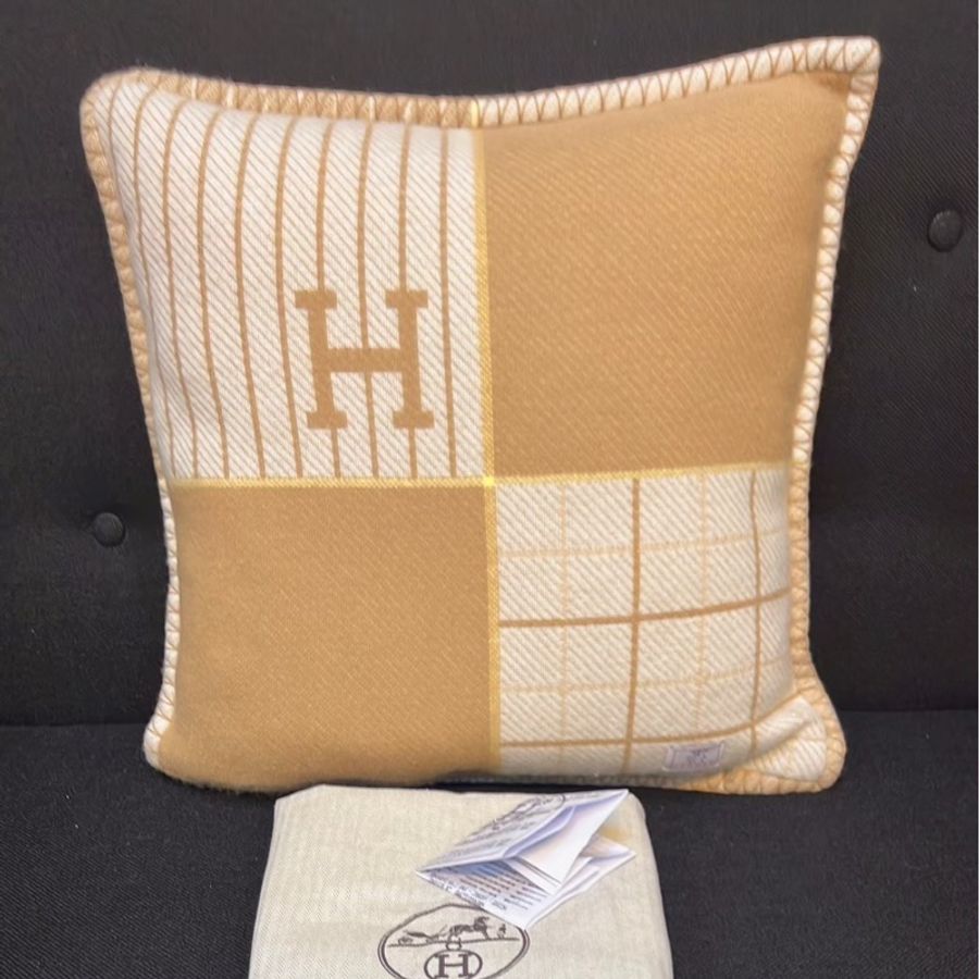 全新HERMES 愛馬仕baby抱枕 奶茶色-8