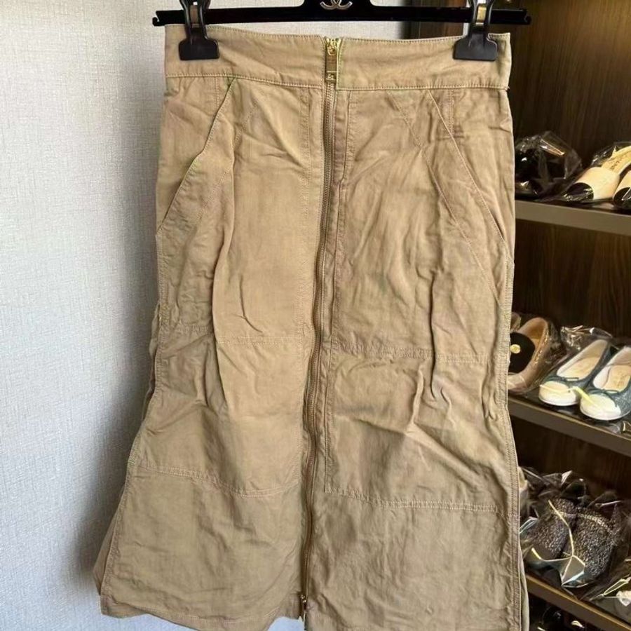 BURBERRY半裙 尺寸uk4 整體很新-0