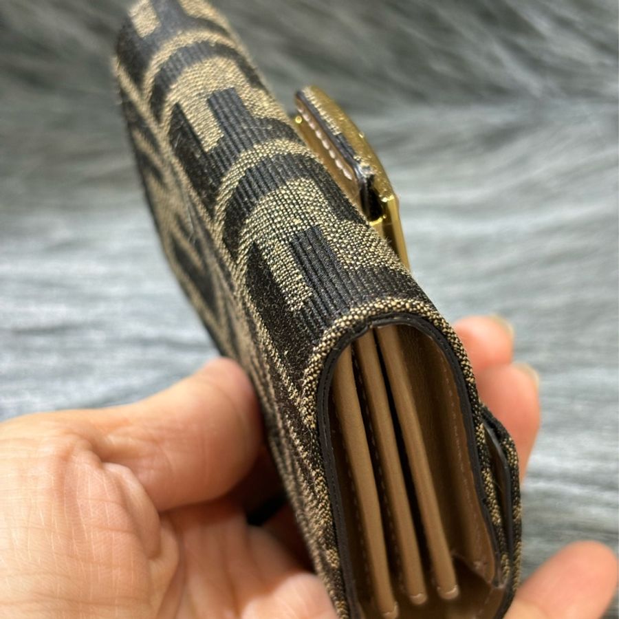 Fendi 8M0416 咖啡 老花 FF logo 風琴式 多卡 金釦 卡包-11