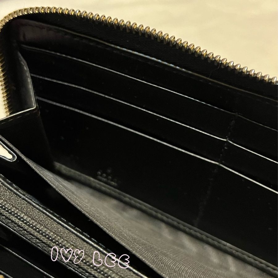GUCCI 473928 經典Signature系列GG壓紋銀色金屬LOGO牛皮拉鍊長夾(黑色) 二手精品-4