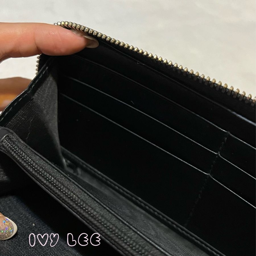GUCCI 473928 經典Signature系列GG壓紋銀色金屬LOGO牛皮拉鍊長夾(黑色) 二手精品-6