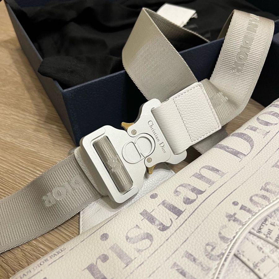 瑞奇二手精品 全新 Dior 馬鞍包 限量款 全皮格 全配-2
