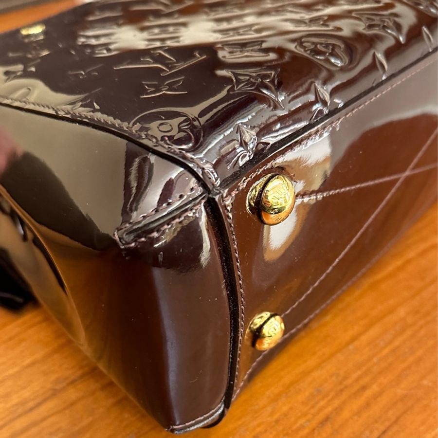 LV 紫漆皮蒙田BB-4