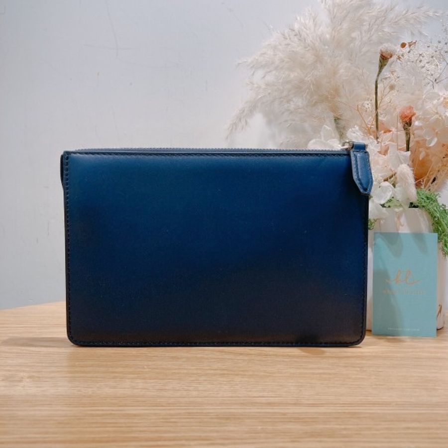 菲拉格慕 拉鏈手拎包 藍色 牛皮Zipper Pouch-1