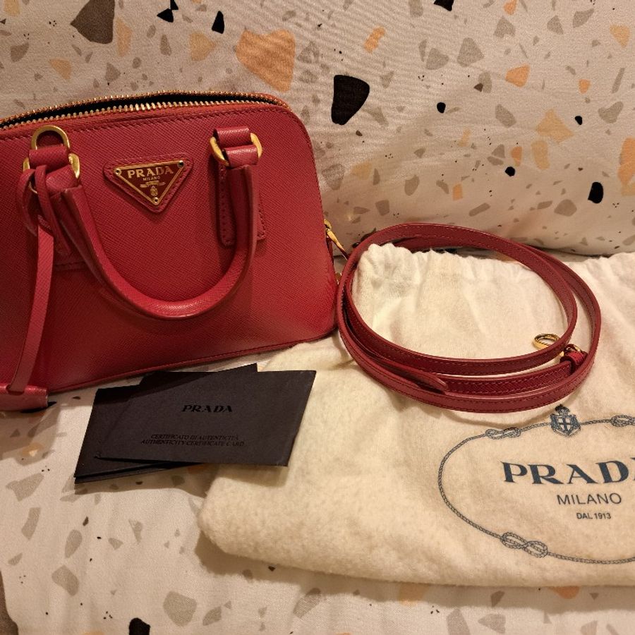 Prada 桃粉防刮牛皮金扣mini手提斜側背貝殼包-3