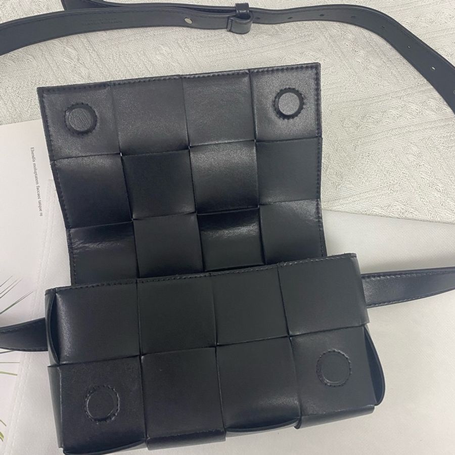 bottega veneta cassette 腰包 黑色-8