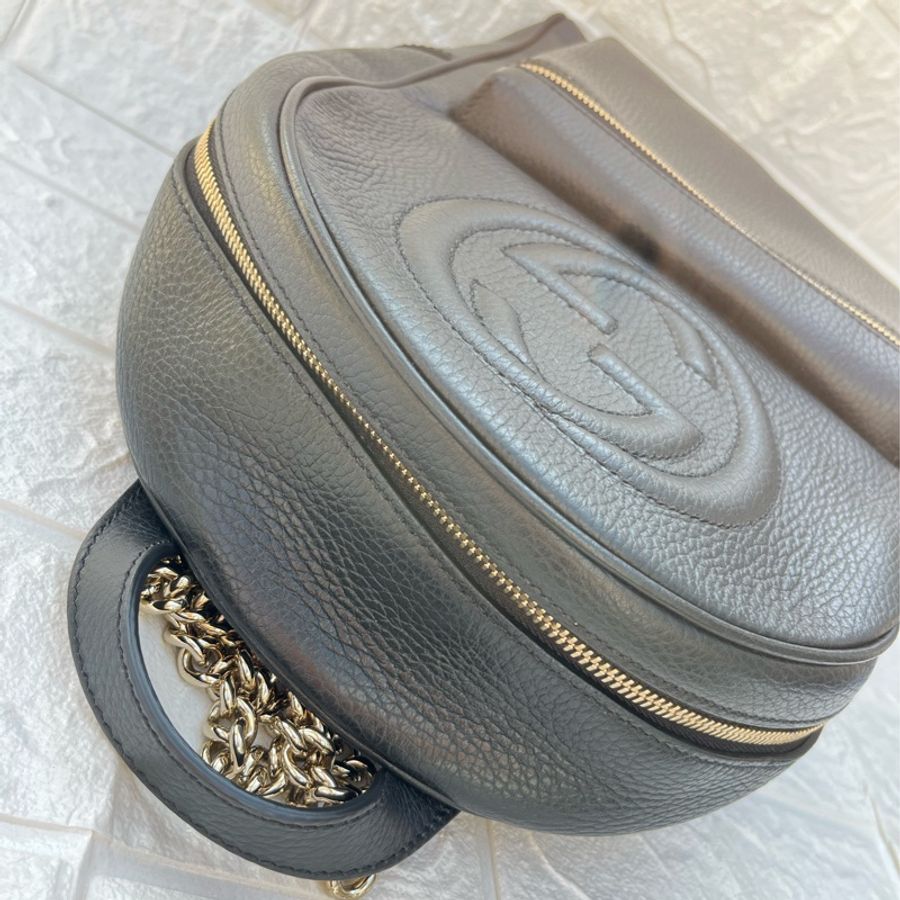 Gucci SoHo 黑色牛皮金鍊後背包-4