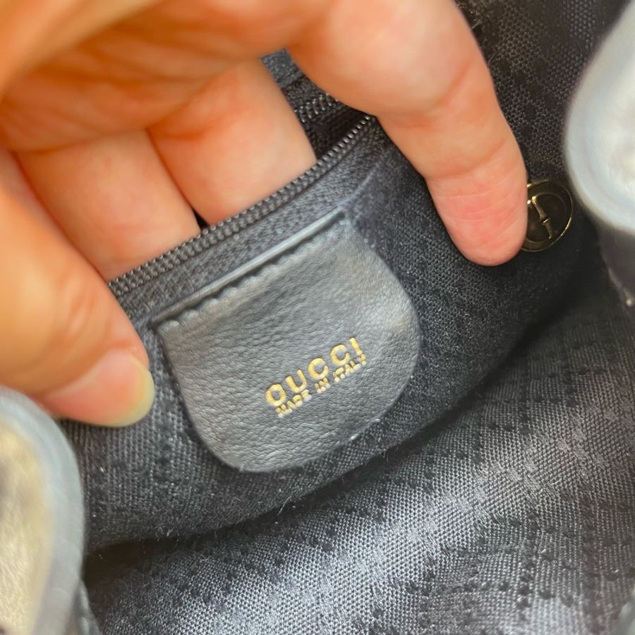 Gucci Vintage 黑色竹節後背包-16