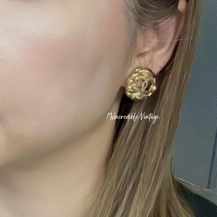 Chanel 金色通花耳夾耳環-0