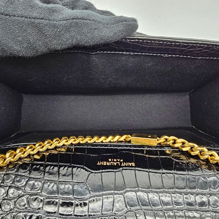 YVES SAINT LAURENT YSL 黑色 鱷魚紋 KATE 流蘇 金扣 WOC包/信封包/斜背包-9