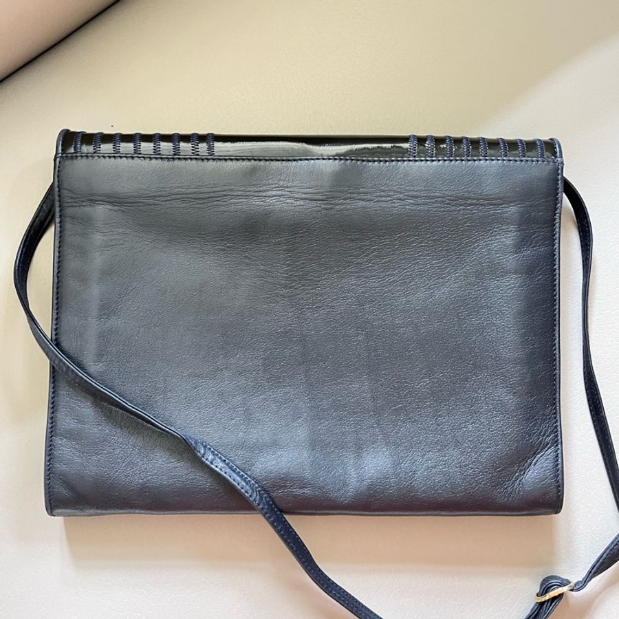 Fendi Vintage 黑色全皮信封包-1