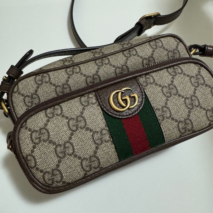 Gucci-0
