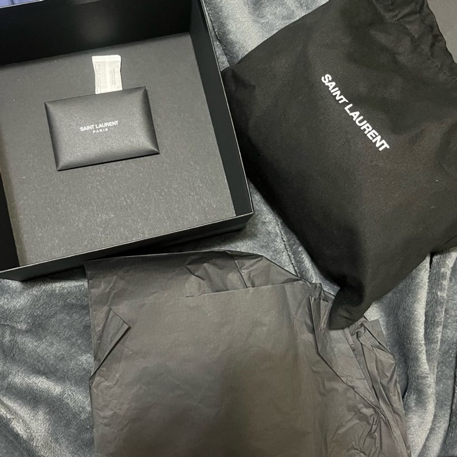 售出 YSL nolita 白色-14