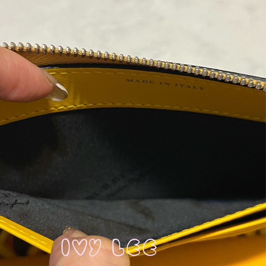BURBERRY 復古格紋塗鴉印花全拉鍊 造型長夾 黃色 二手精品-6