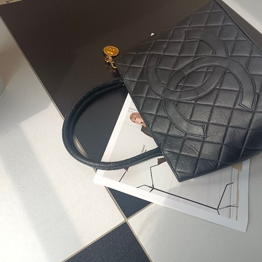 Chanel 香奈兒 Vintage 絕版 希爾頓 金幣包-27