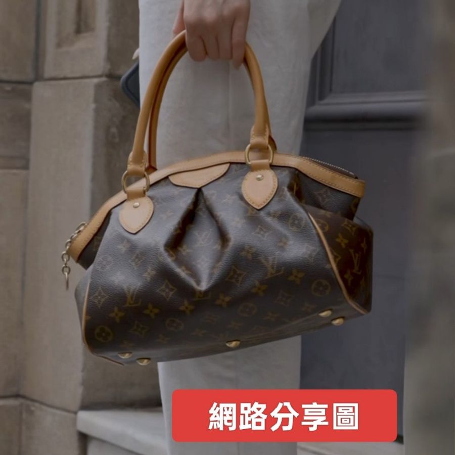 ㊣✨Louis Vuitton✨(贈無品牌絲巾)路易威登 LV 老花 抓皺 元寶包 手提包 餃子包 水餃包 /二手精品/二手包/保證正品🌳二手樹屋🌳-39