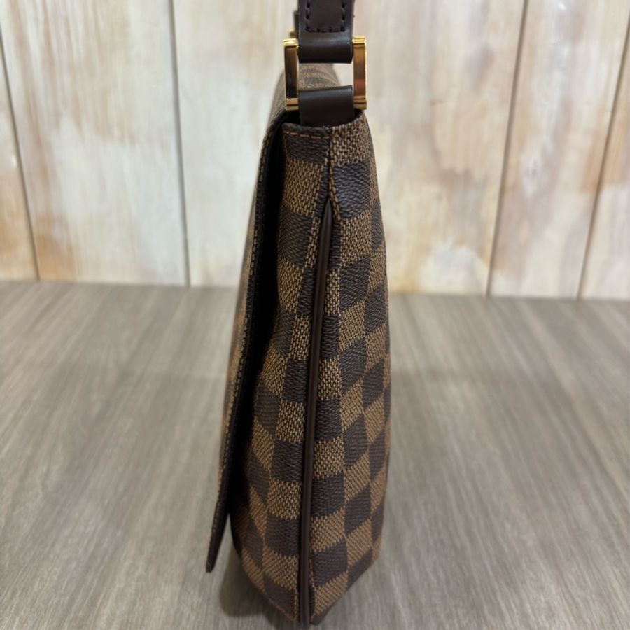 LV N51260 咖啡 棋盤 格紋 肩背包 王菲包 郵差包 咖格 小書包-4