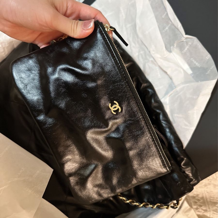 CHANEL | 22 bag 黑金中號|-6