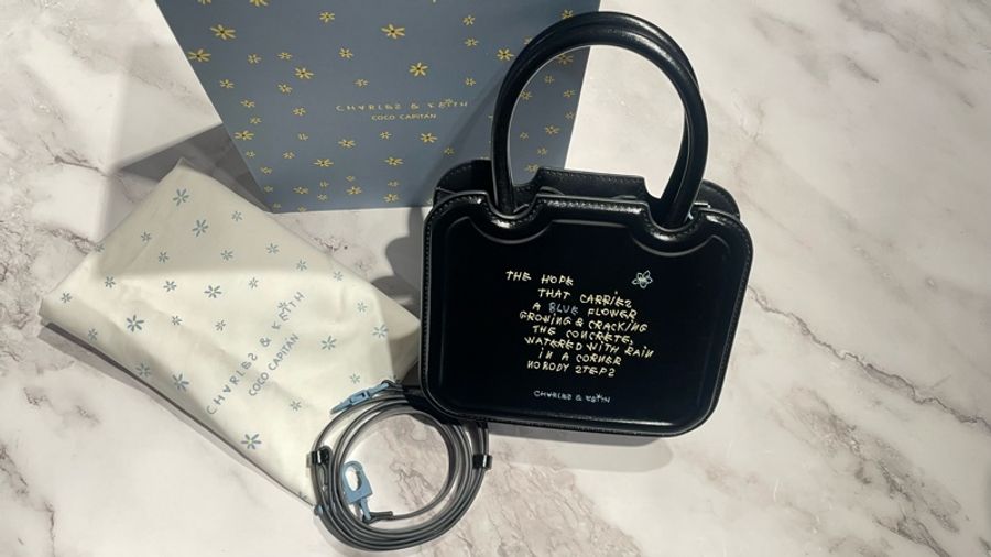 COCO CAPITÁN X CHARLES & KEITH 聯名  花卉刺繡-8