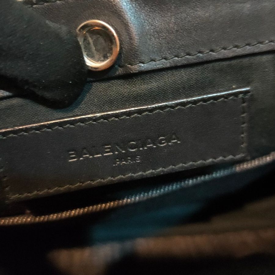 🫅寵愛媽咪♥️限時一週瘋狂降♥️【8成新】㊣✨BALENCIAGA✨巴黎世家 黑色 牛仔布 丹寧 方包 相機包 斜背包 肩背包/二手包/二手精品/保證正品-20
