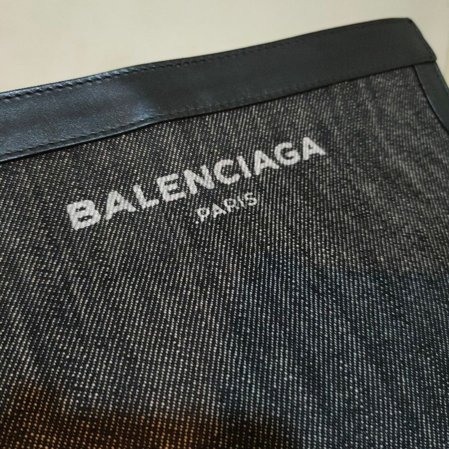 🫅寵愛媽咪♥️限時一週瘋狂降♥️【8成新】㊣✨BALENCIAGA✨巴黎世家 黑色 牛仔布 丹寧 方包 相機包 斜背包 肩背包/二手包/二手精品/保證正品-29