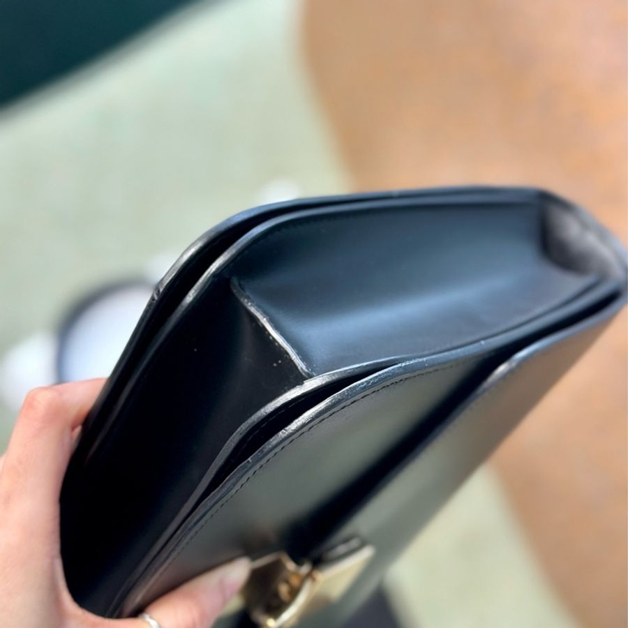 🔥爆款甜價釋出🔥 #Celine #賽琳classic #box #豆腐包 #方塊包 中號-13