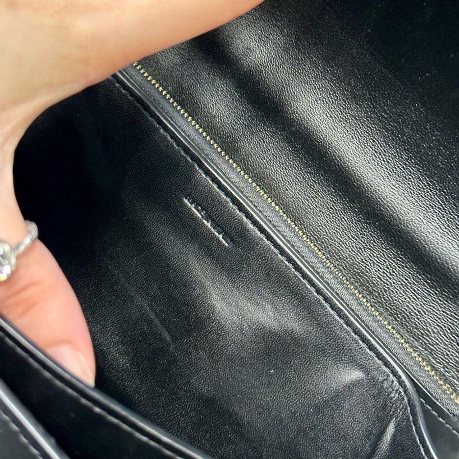 🔥爆款甜價釋出🔥 #Celine #賽琳classic #box #豆腐包 #方塊包 中號-22