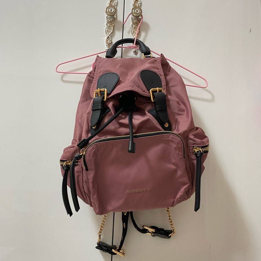 Burberry 尼龍後背包-5