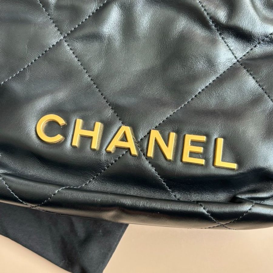 ::CHANEL:: 黑金 MINI 22 Bag-2