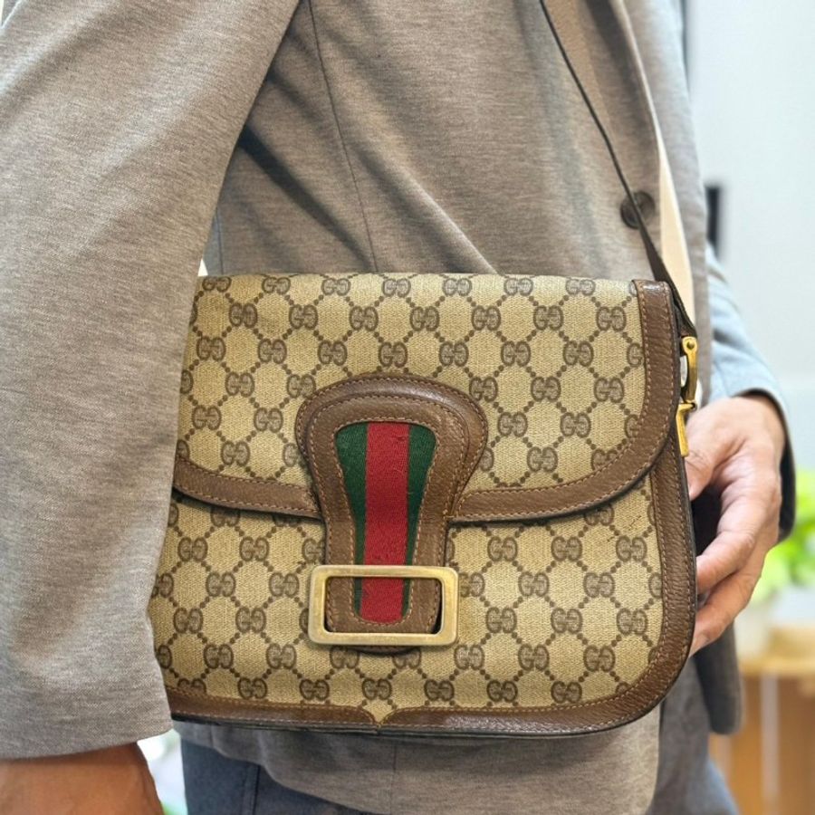 gucci 老花肩揹包-1